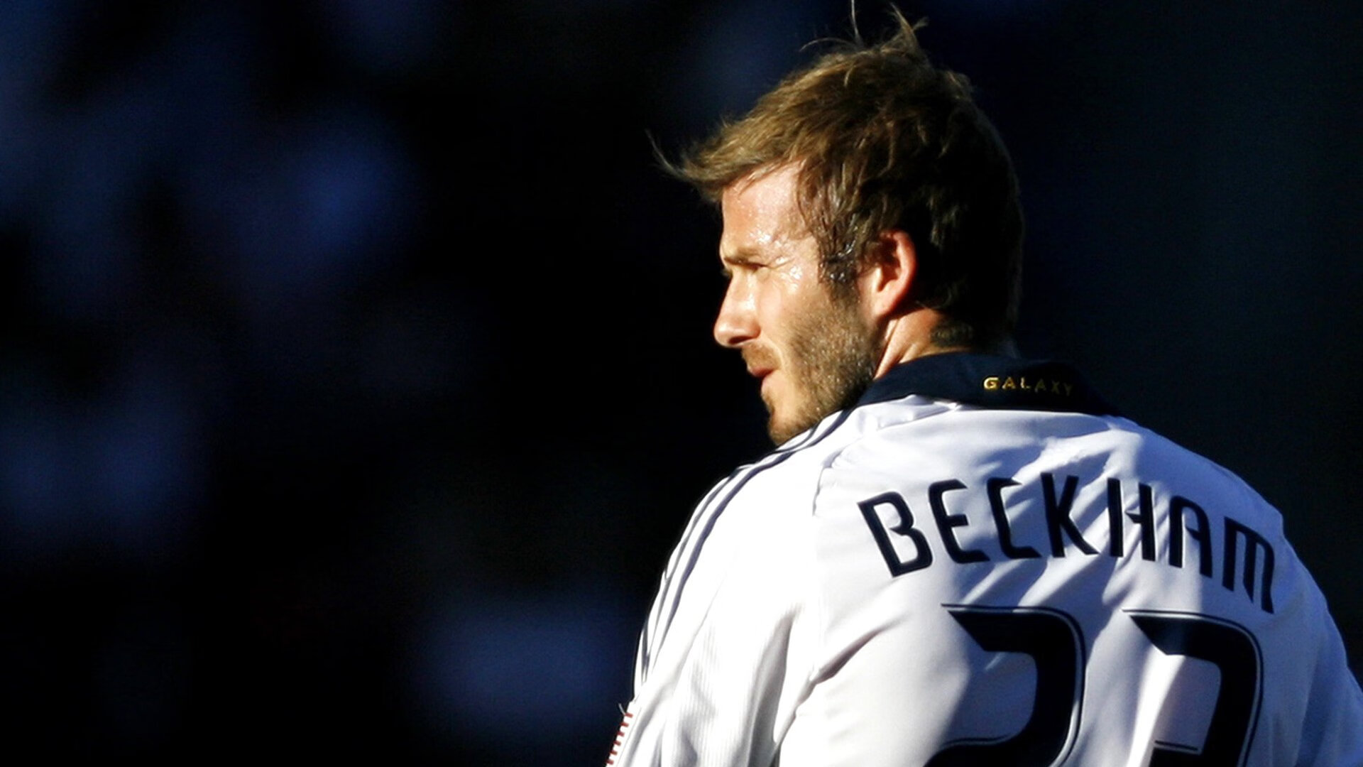 墨西哥队中场罗德里格斯在巴黎奥运会上展现出强大的组织能力，墨西哥足球奥运队