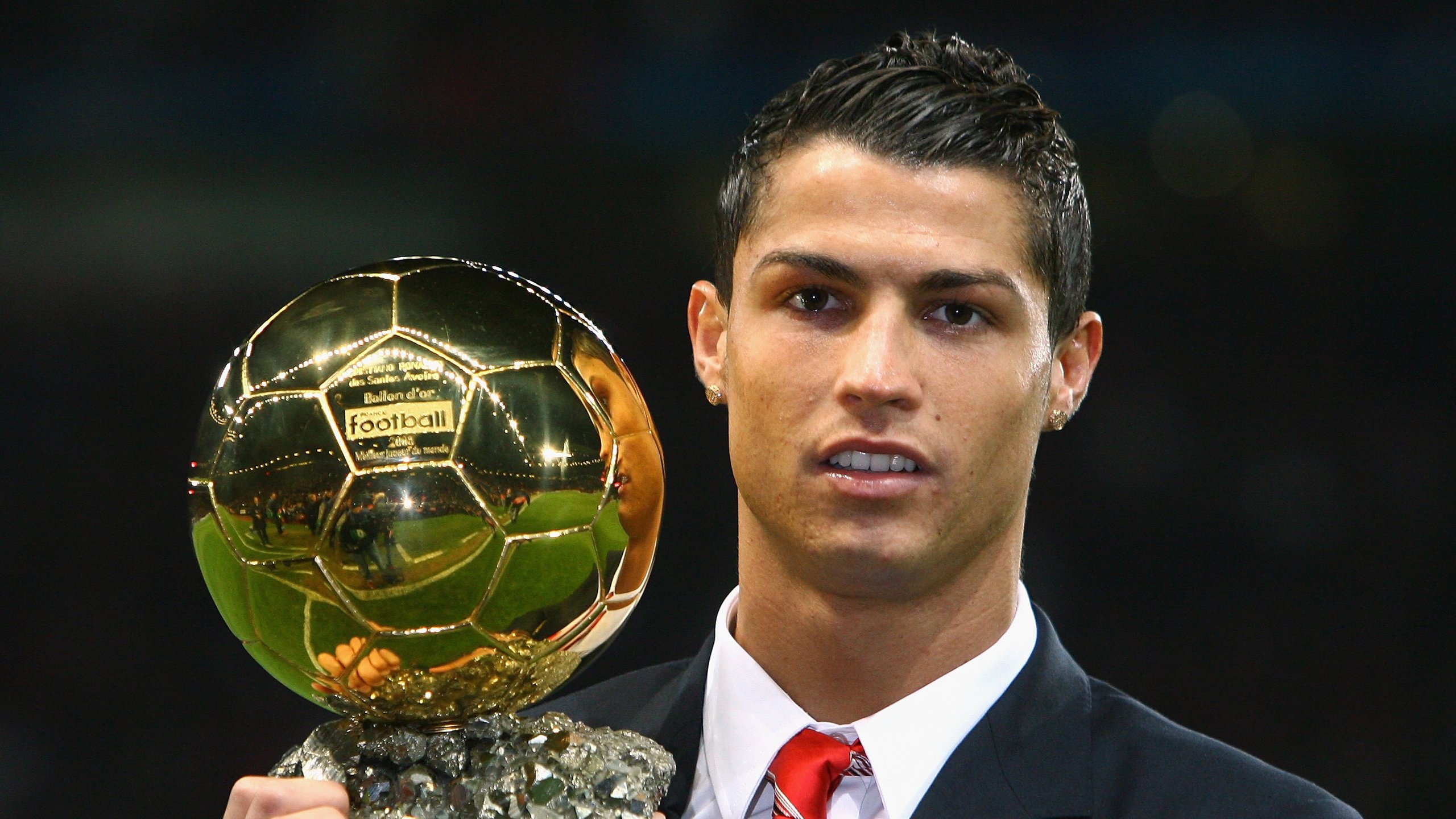 巴塞罗那翻盘成功，豪取胜利晋级，巴塞罗那现场